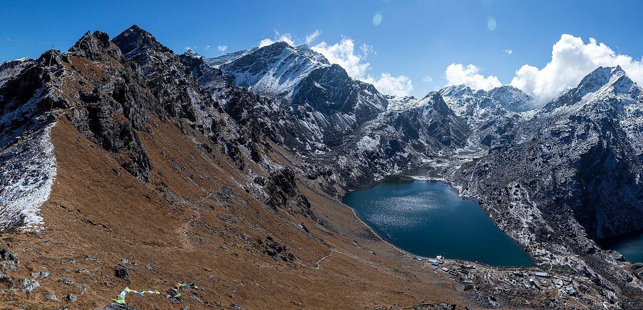 Langtang Gosainkunda Trekking 21 days